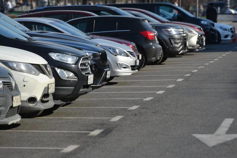 Taksi haydovchilari pulli avtoturargohlardan 30 daqiqagacha bepul foydalanishlari mumkin