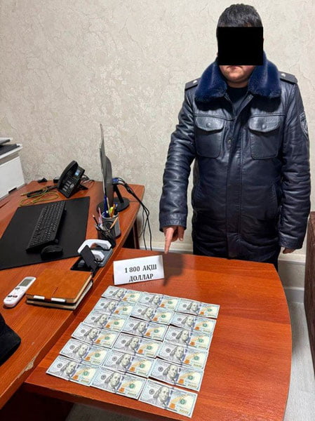 Andijonda FVB inspektori 1800 dollar pora bilan ushlandi