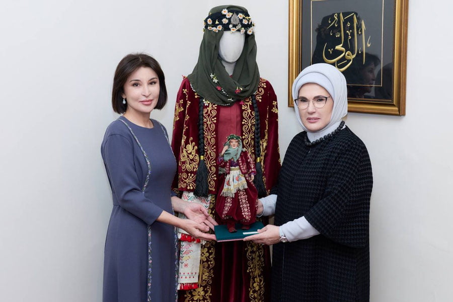 Ўзбекистон ва Туркия биринчи хонимлари “Anqara Palas” музейига ташриф буюрди
